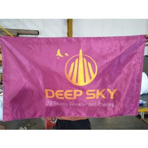 Custom flags and banners